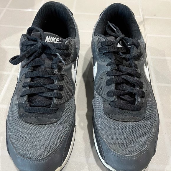 Nike Air Max size 11.5 main image 4